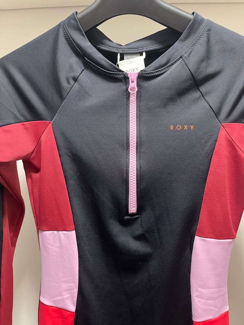 新品未使用　ROXY スイムウェア　ロンスプ