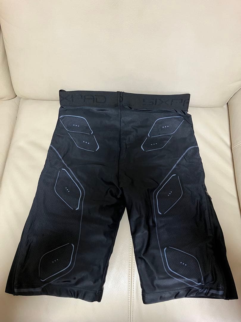 (上下セット)SIXPAD Powersuit (男性Mサイズ)