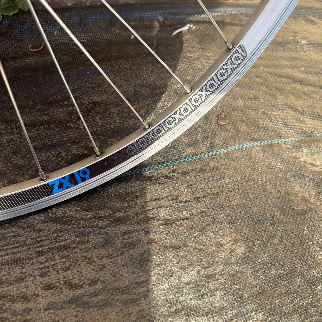 ハブダイナモ付 ホイール650B（27.5）