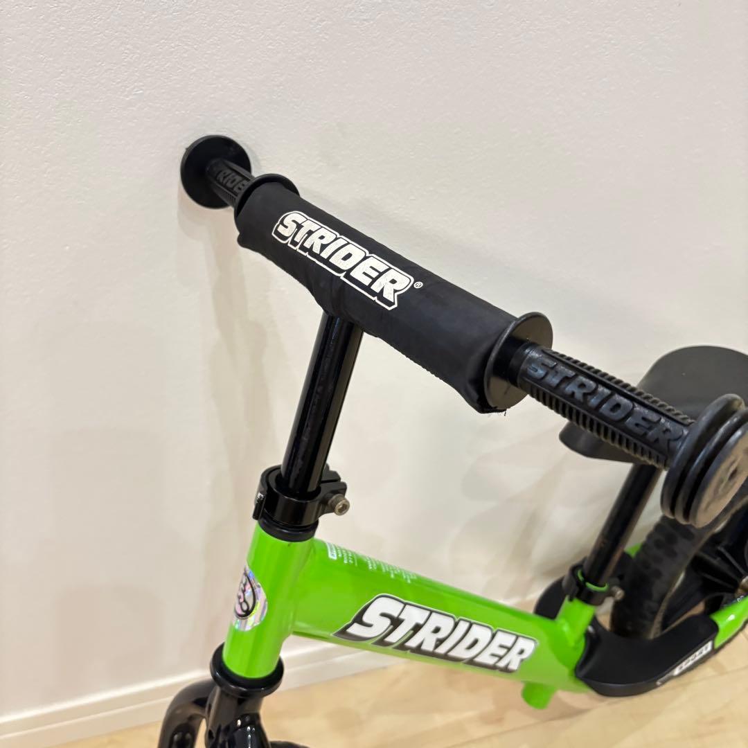キレイ✨ストライダー 12 スポーツ グリーン 本体