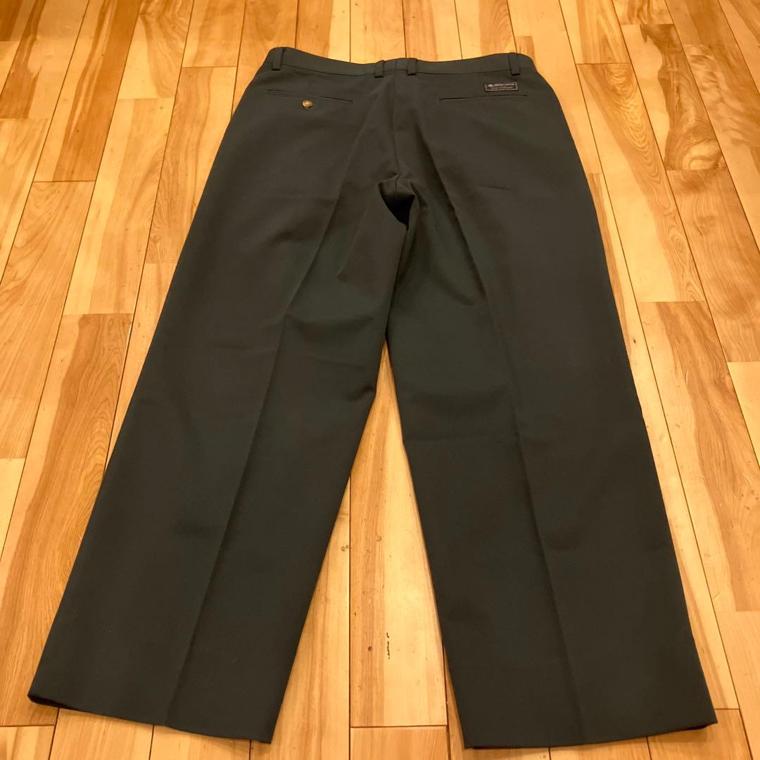 DESCENTE GOLF メンズパンツ グリーン　濃いめ