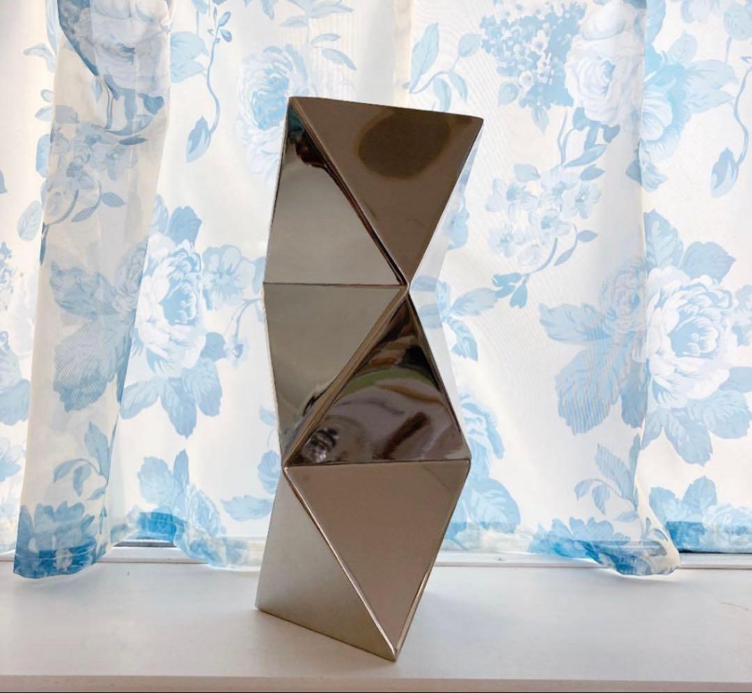 新品THE CONRAN SHOP ザ・コンランショップ　フラワーベース 花瓶
