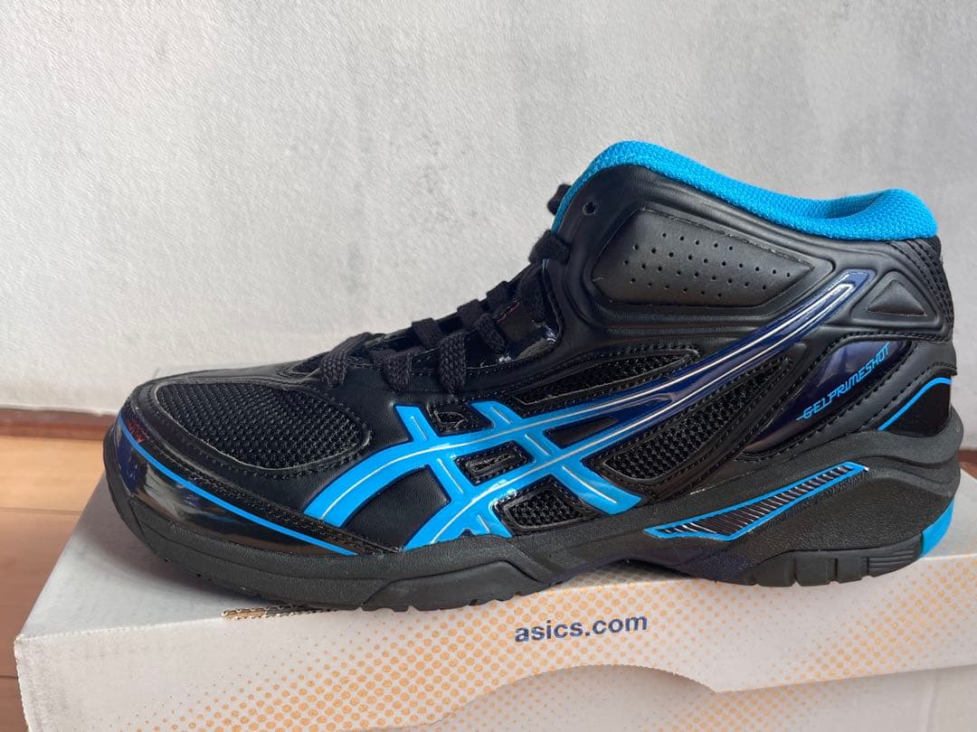 【新品未使用】asics GELPRIMESHOT SP3 24.5cm