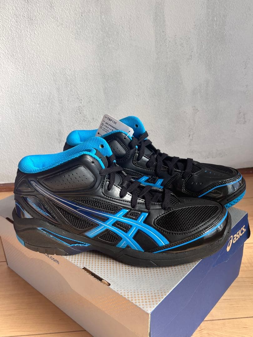 【新品未使用】asics GELPRIMESHOT SP3 24.5cm