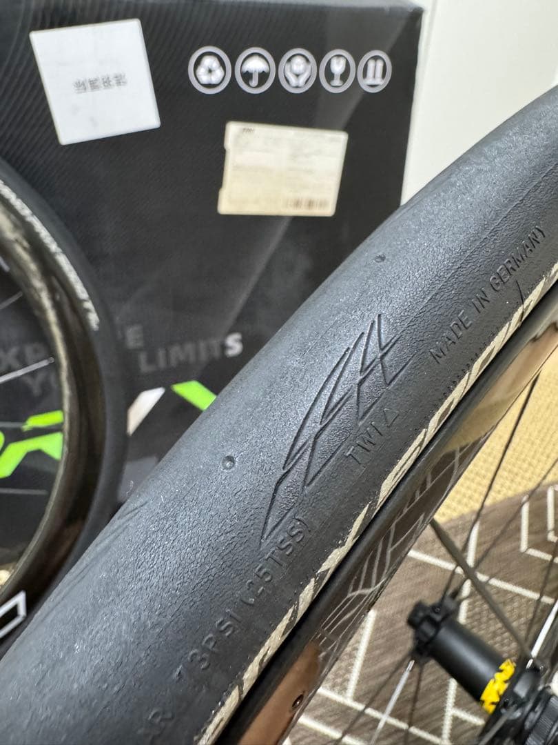 ELITEWHEELS DRIVE 40D 前後セット 中古美品