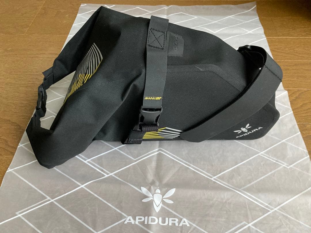 アクセサリー APIDURA RACING SADDLE PACK 7L