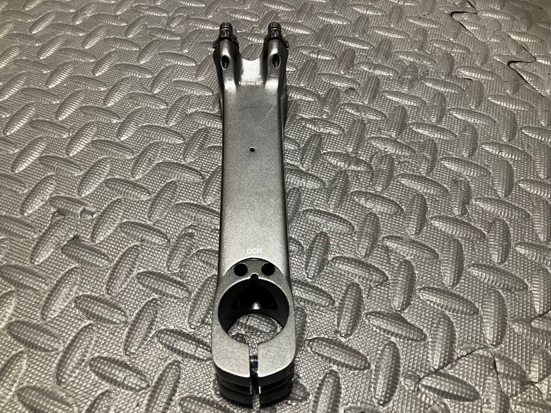 Deda SUPERBOX ステム　160mm 82°（8°）