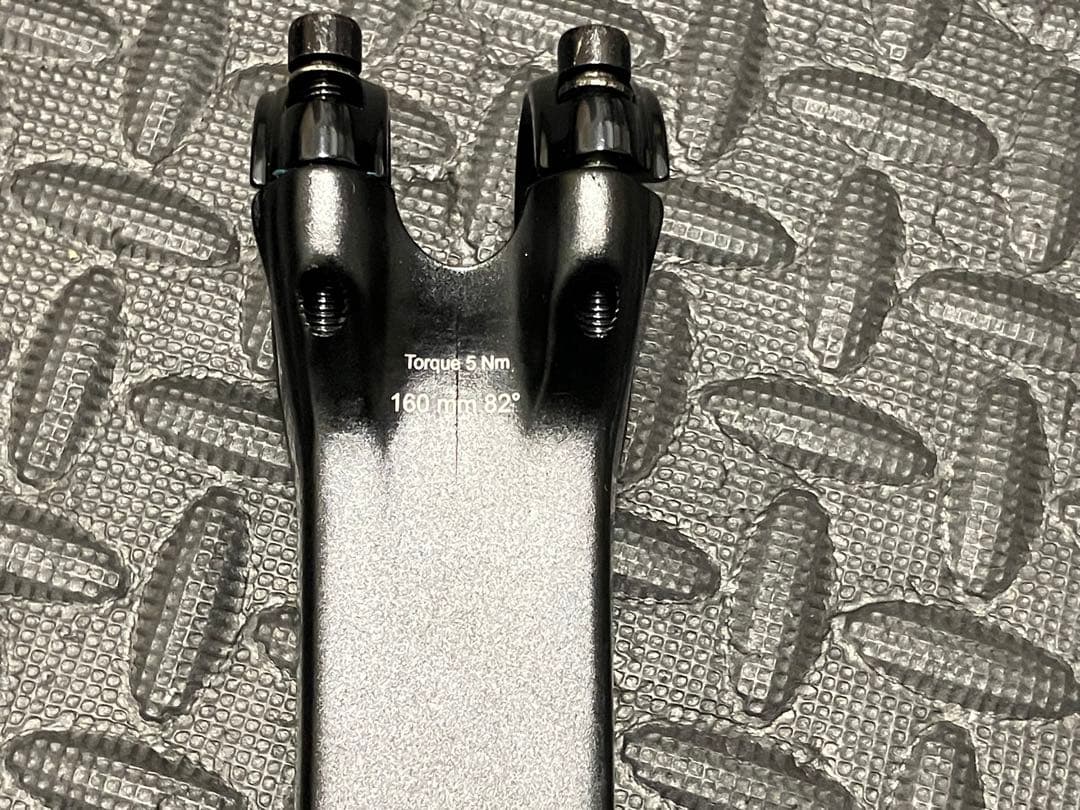 Deda SUPERBOX ステム　160mm 82°（8°）