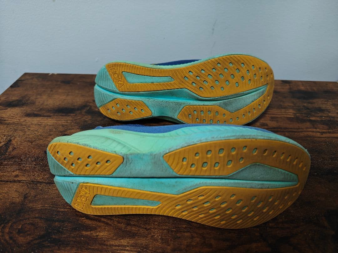 Hoka Mach 6 \"Dusk/Shadow\"　28cm