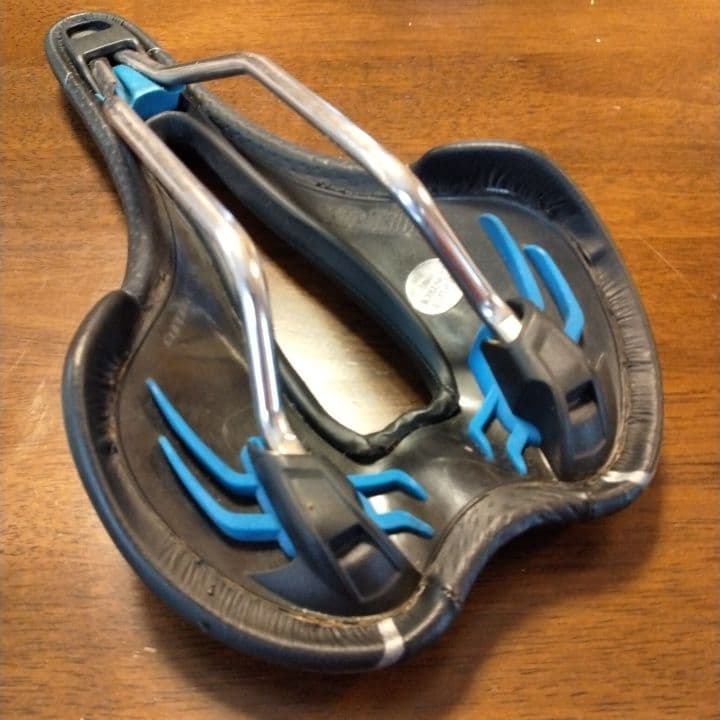 Selle Italia SLR Flow サドル