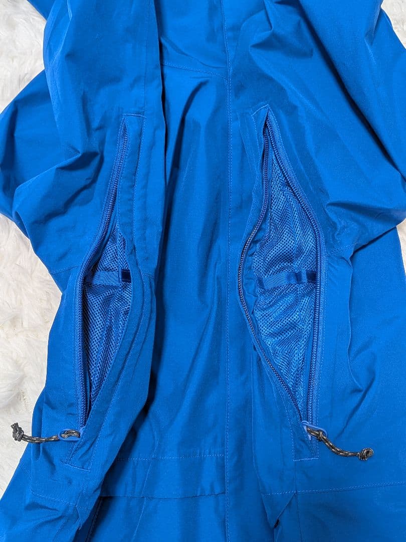 BURTON LIVING LINING ゴアテックス ジャケット M