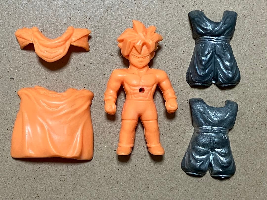 ドラゴンボール　孫悟飯　メタルジャケット　ドラ消し　橙色　消しゴム　クロスアップ