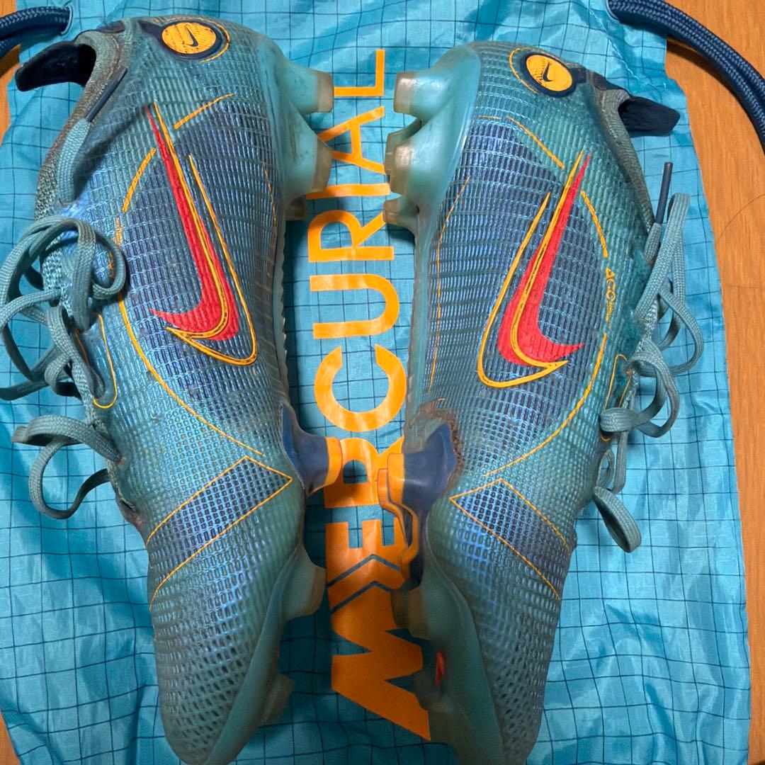 Nike スパイクシューズ マーキュリアルヴェイパー14FG