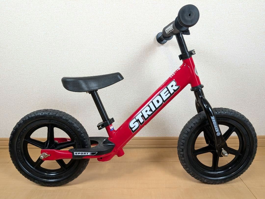 【美品】STRIDER 12 ストライダー バランスバイク 12インチ レッド
