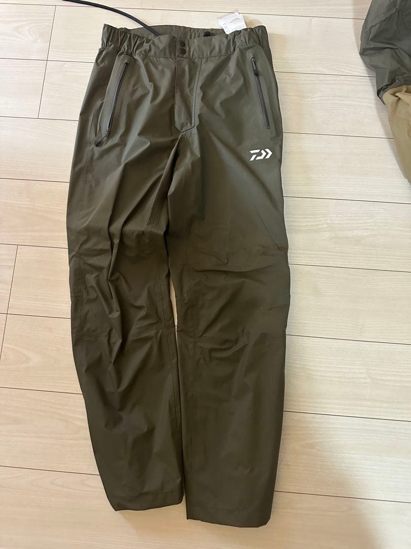 最終価格Daiwa レインウェア Mサイズ