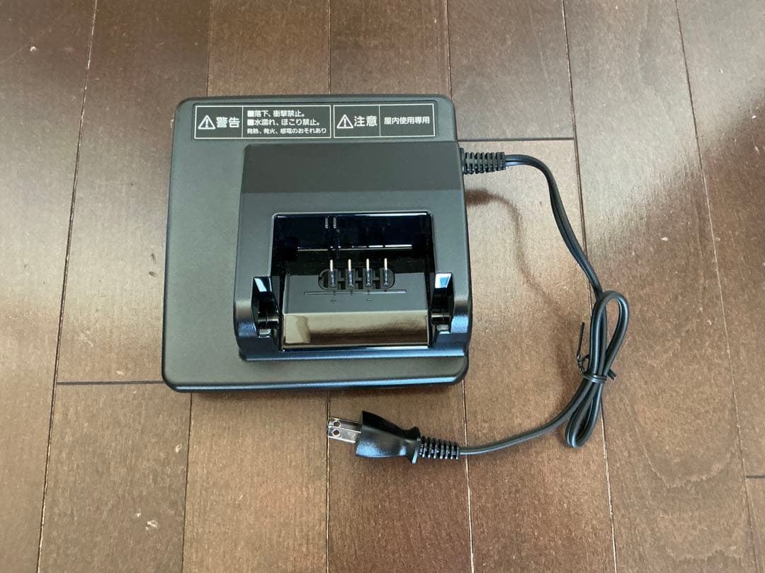 【新品未使用品】Panasonic 電動アシスト自転車 充電器 NKJ074Z