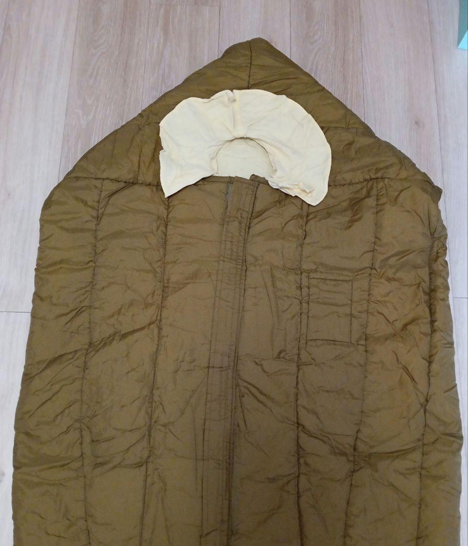 1977年度自衛隊？スリーピングバッグ 寝袋 収納袋