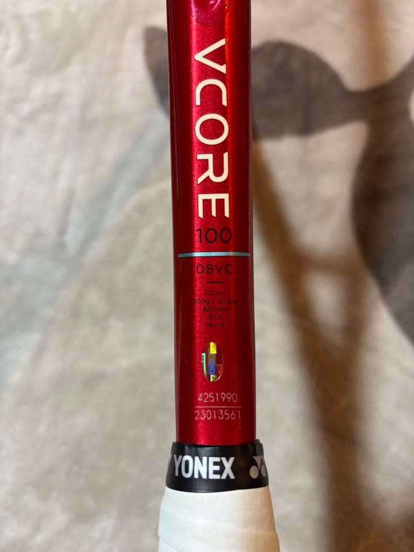 ヨネックス　Vコア100 G2