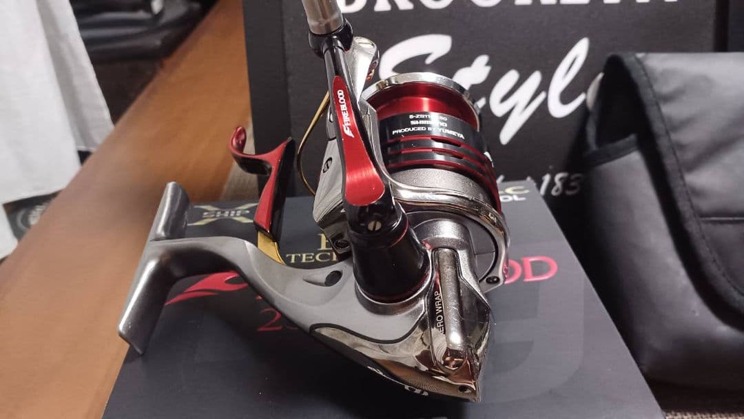 シマノ BB-X TECHNIUM Mg FIRE BLOOD 2500DXG