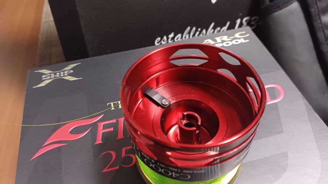 シマノ BB-X TECHNIUM Mg FIRE BLOOD 2500DXG