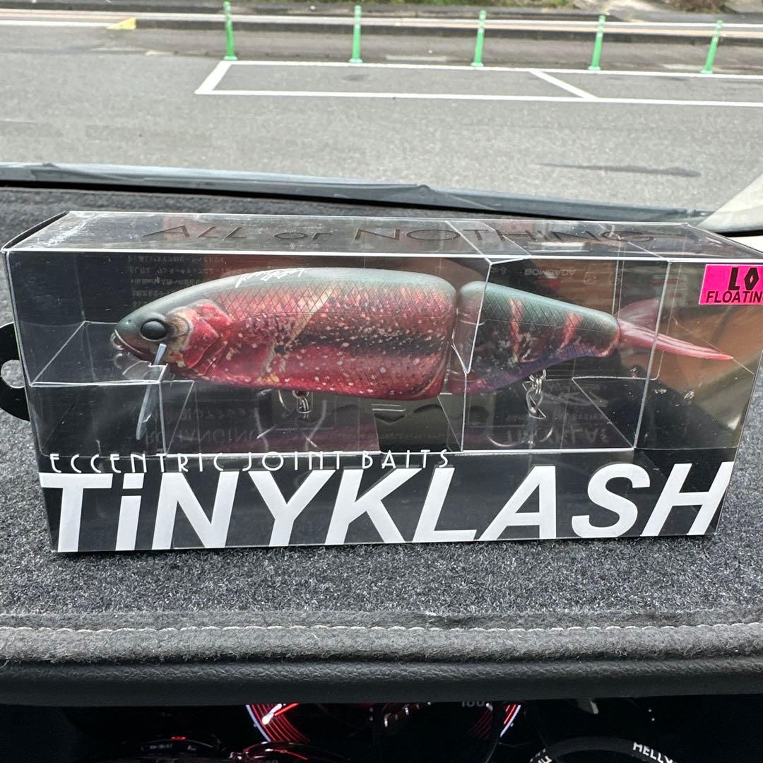 タイニークラッシュ Low TiNY KLASH DRT CRAW 希少品