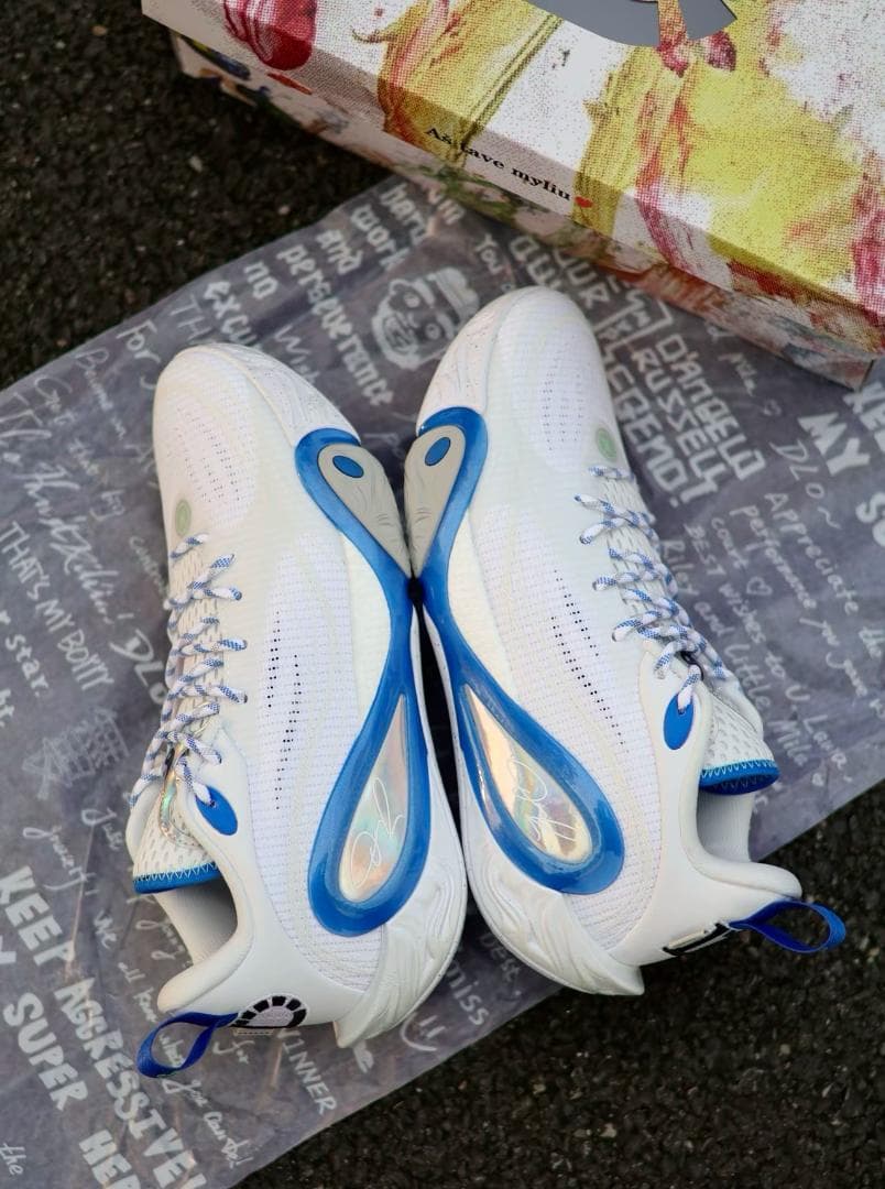 リーニン WOW The Dlo1 無畏 US 9