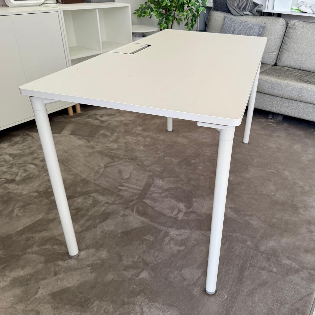 訳アリ_定価7.6万円 イトーキ パソコンデスク 白W130×D65×H72cm