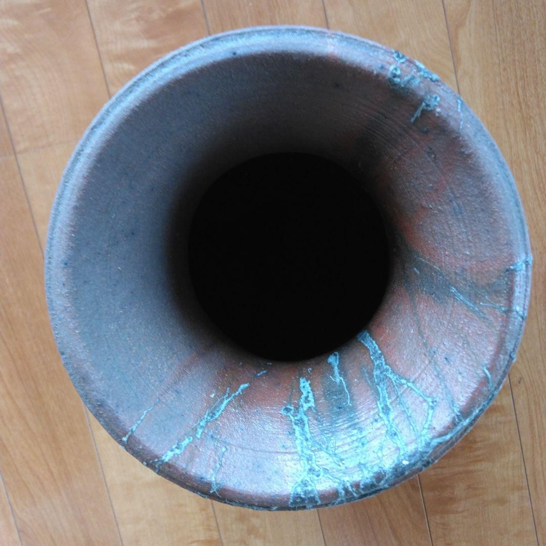 常滑焼のつぼ型花瓶