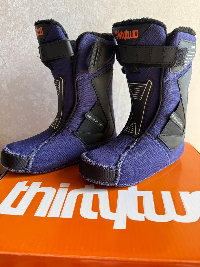 thirtytwo ブーツ