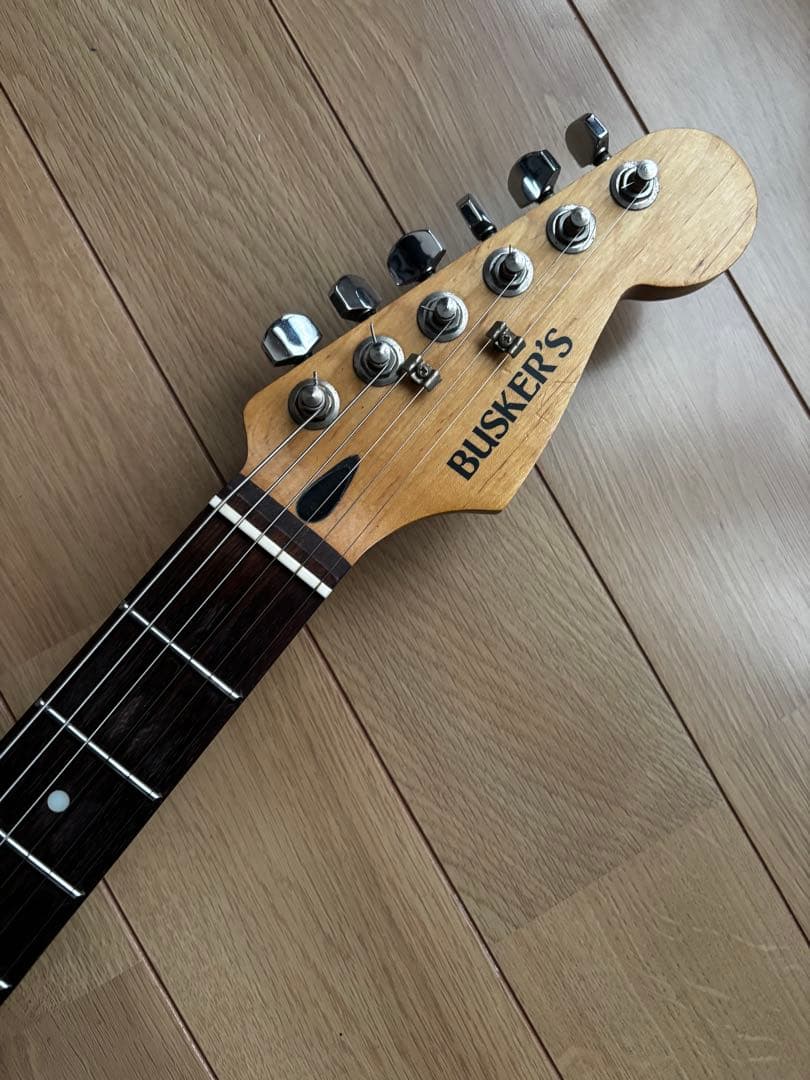 BUSKER'S ストラト