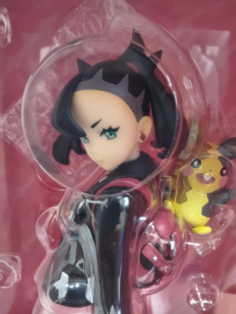 ポケモンセンターオリジナル フィギュア マリィ&モルペコ 特典クリアファイル付き