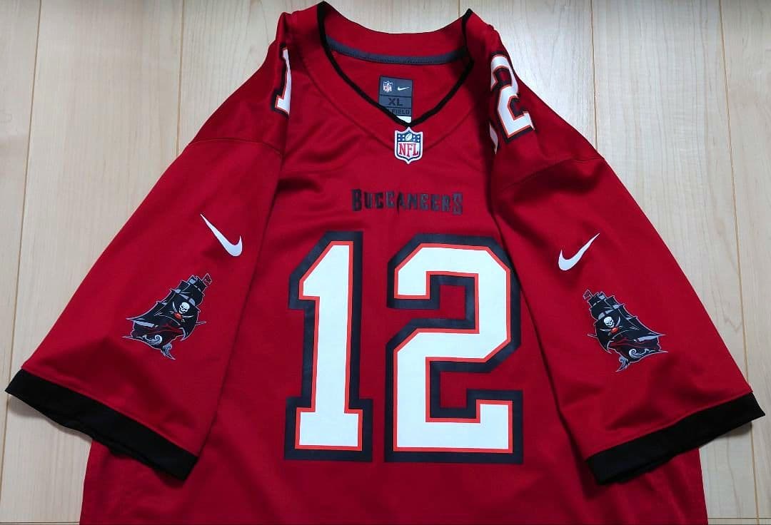 NFL バッカニアーズ トム・ブレイディ NIKE レプリカジャージ【XL】