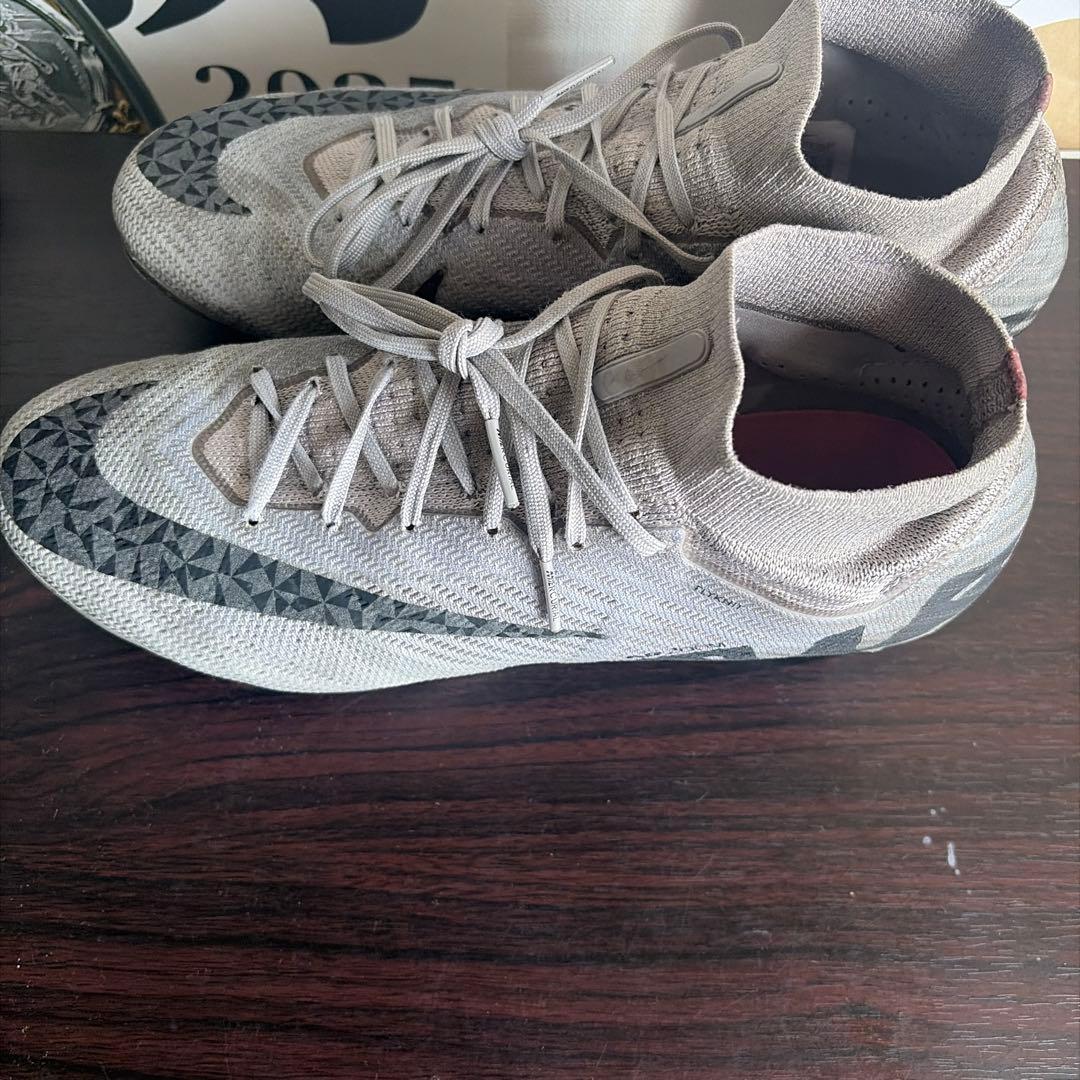Nike　マーキュリアル