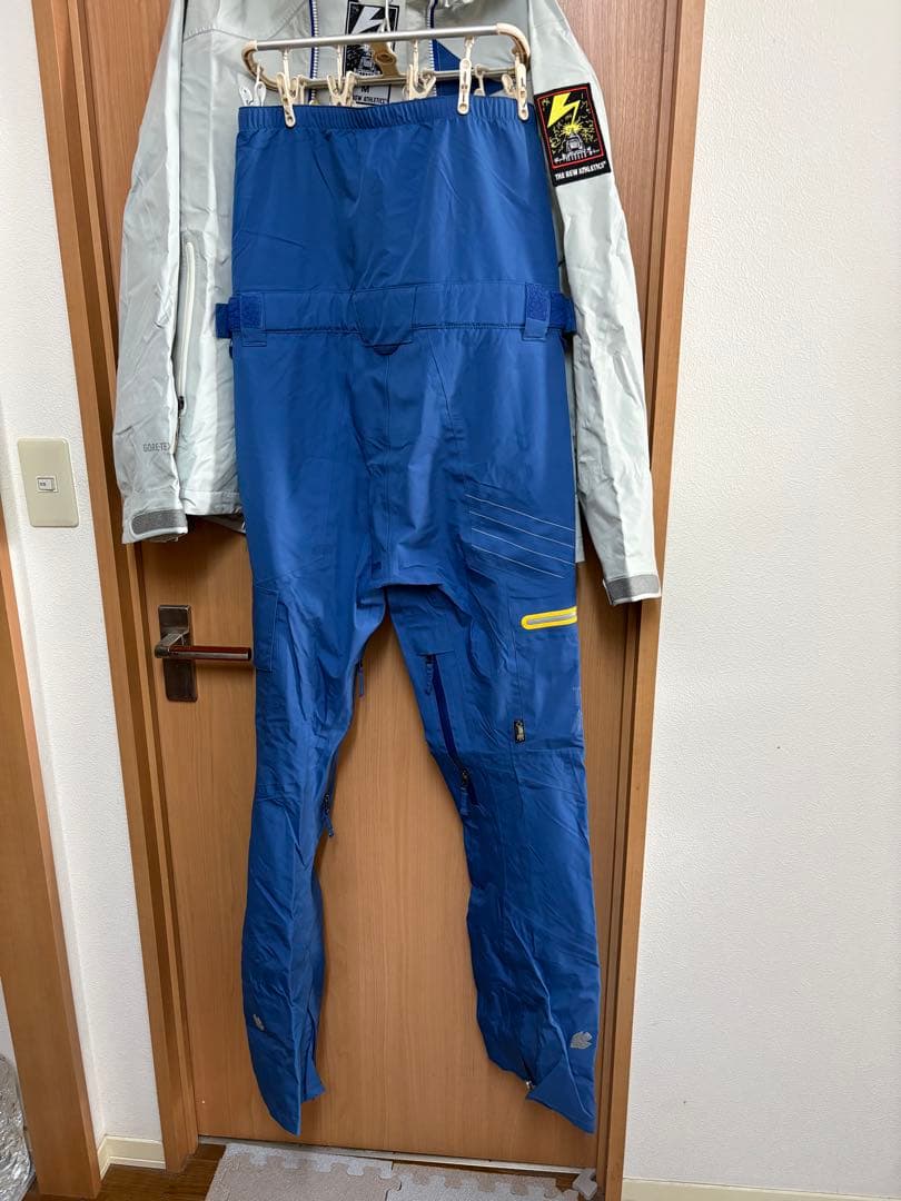 REW ATHLETICS スノーボード ウェア上下セットM