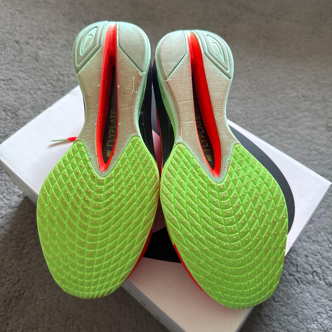 Nike ヴェィパーフライ4 （27.0cm）