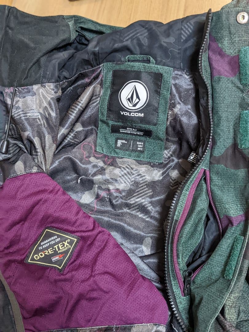 VOLCOM ボルコム　レディース　スノーボード　スキー