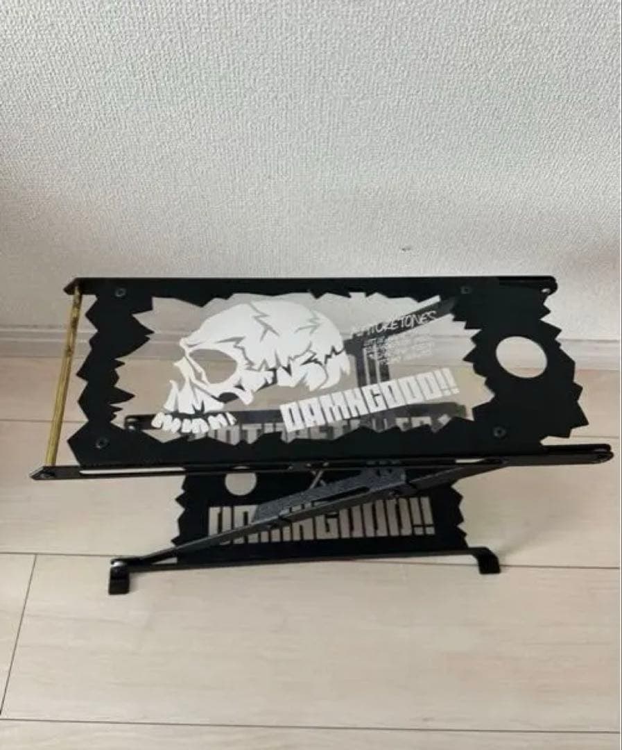 限定コラボ　DAMNGOOD!! スカルデザイン アウトドアテーブル