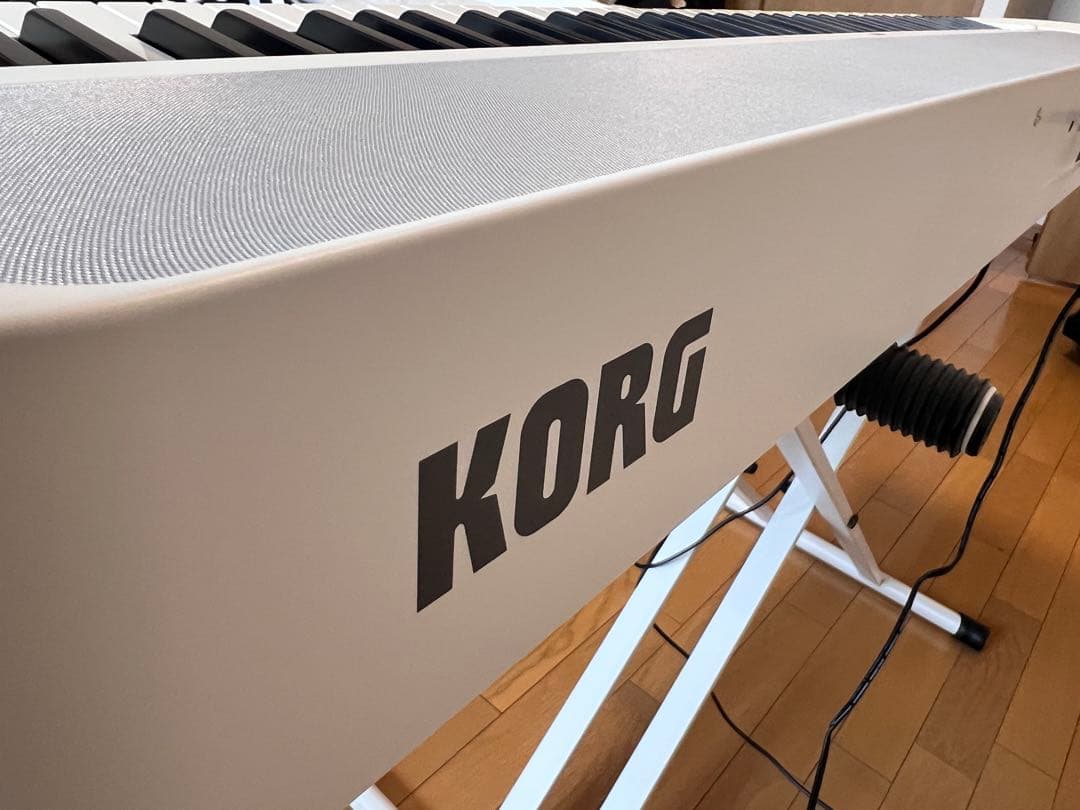 KORG B2 ホワイト 88鍵 電子ピアノ