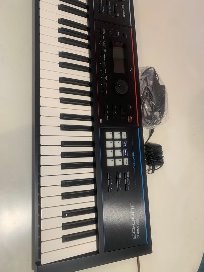 Roland JUNO-DS61 シンセサイザー 61鍵