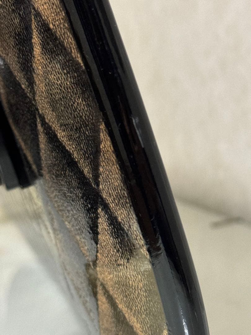 スケートボード CHANEL LACQUERED WOOD BLACK SKATEBOARD
