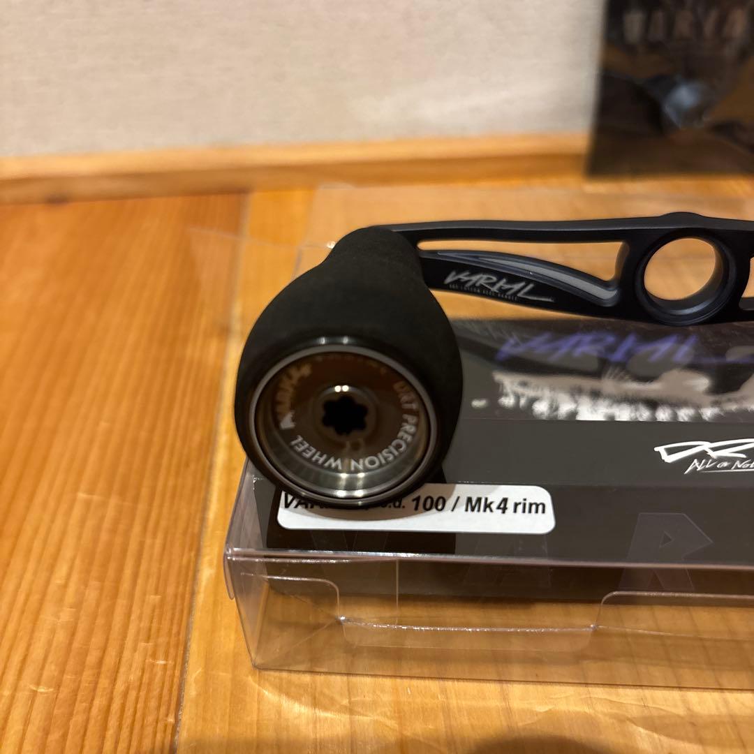 バリアルハンドル　キープキャストVARIAL p.c.d 100/Mk4 rim