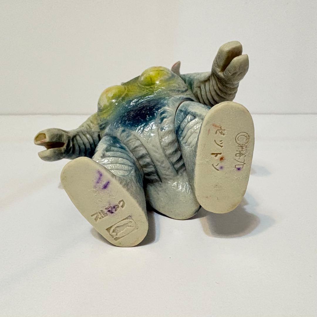 ブルマァク ミドル ゼットン 2代目 ウルトラマン ソフビ 怪獣 マルサン