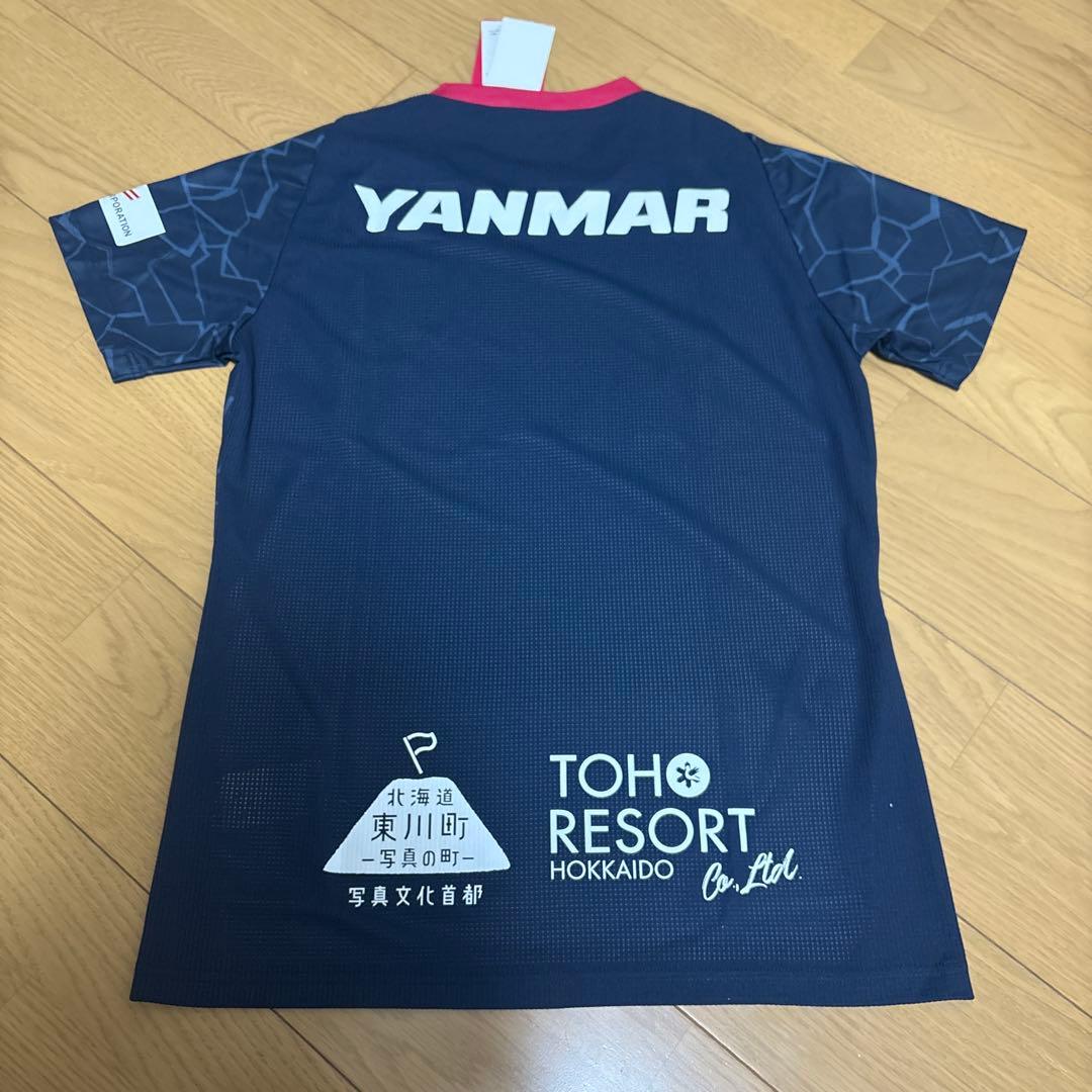 セレッソ大阪　公式用　トレーニングシャツ　練習着　新品未使用　Lサイズ