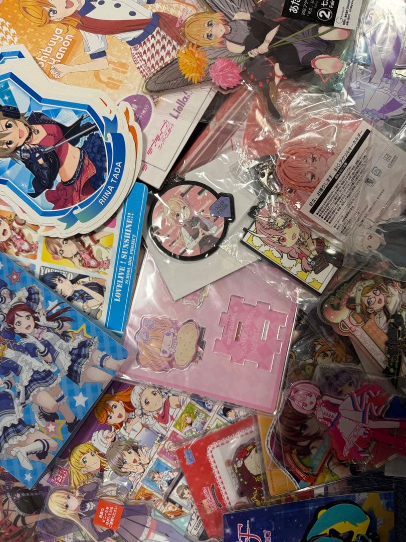 アニメグッズ まとめ売り 大量