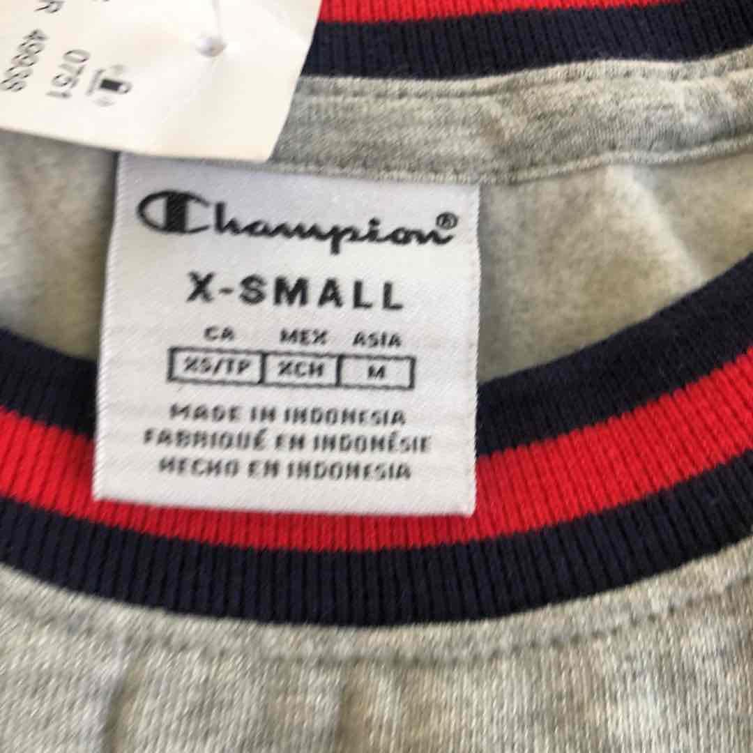 アメリカ購入チャンピオン新品トップス筋トレ　ダンス　ヨガパクサン
