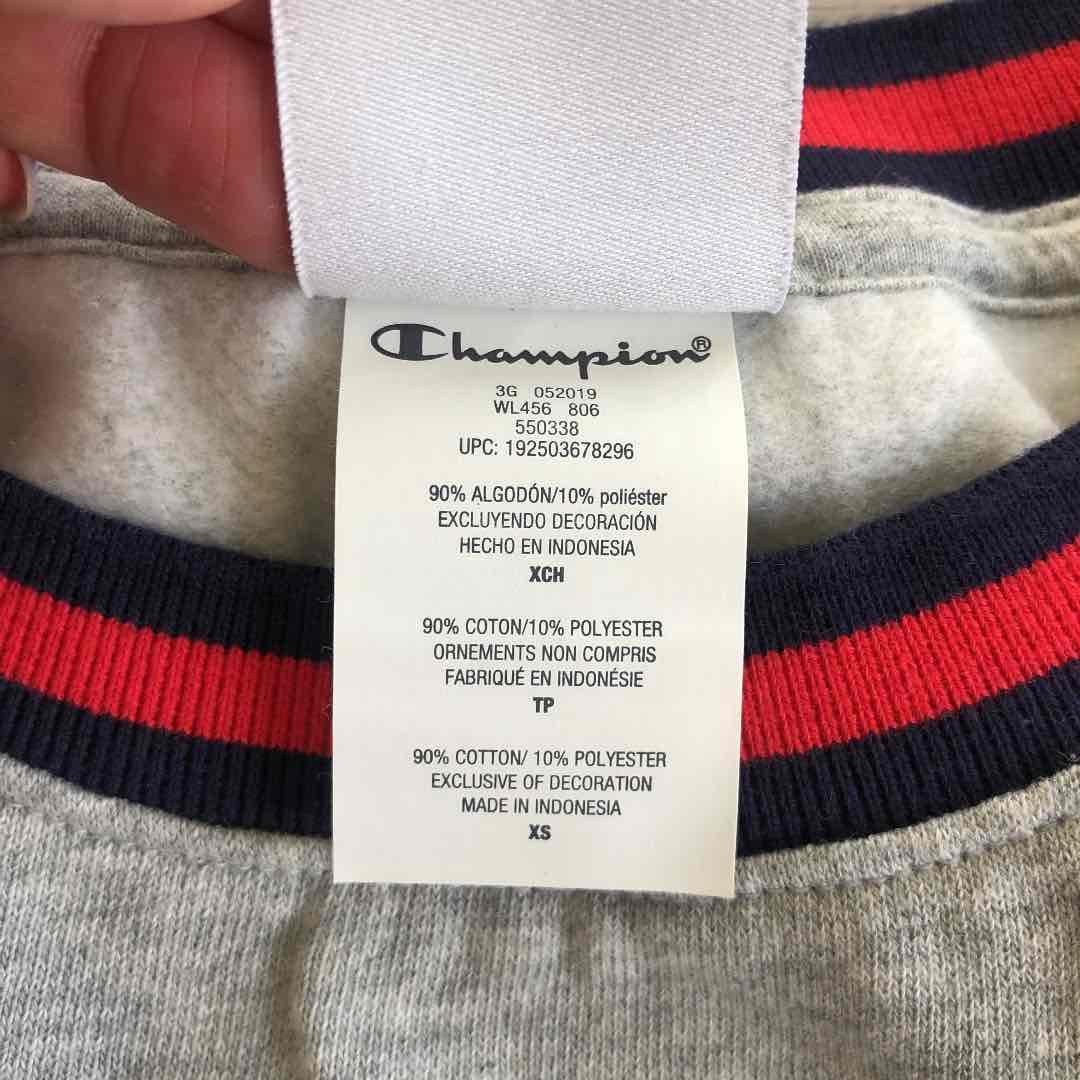 アメリカ購入チャンピオン新品トップス筋トレ　ダンス　ヨガパクサン