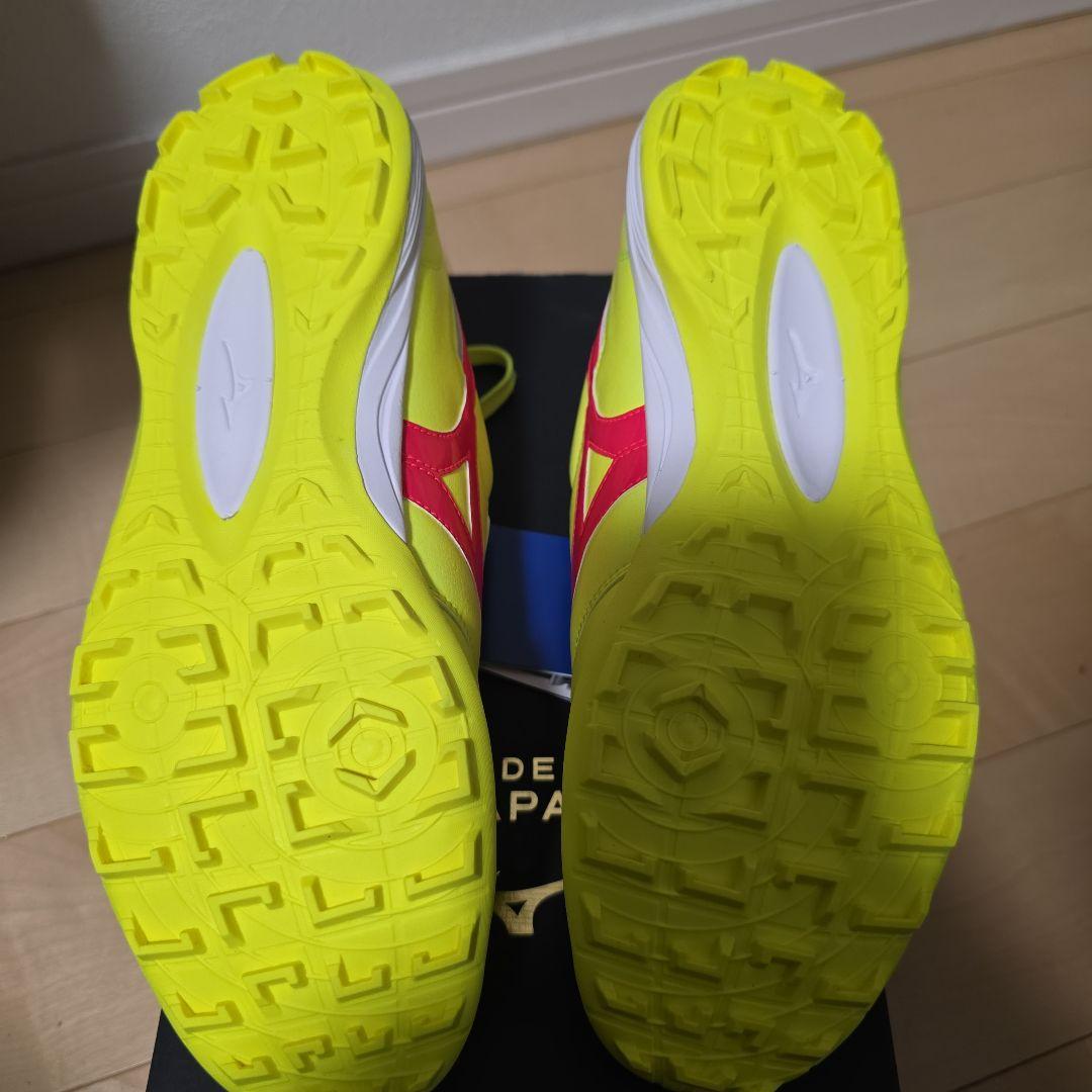 新品未使用　限定モレリア SALA JAPAN フットサルシューズ TF26.0