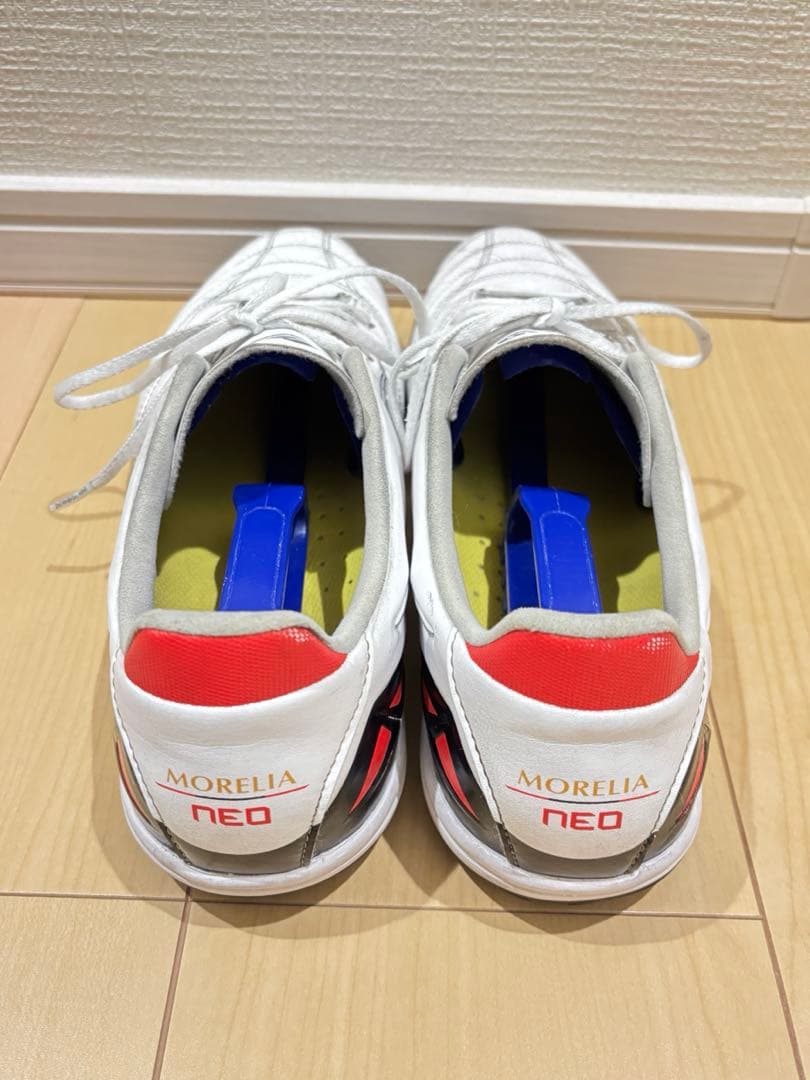 Mizuno Morelia NEO トレーニングシューズ