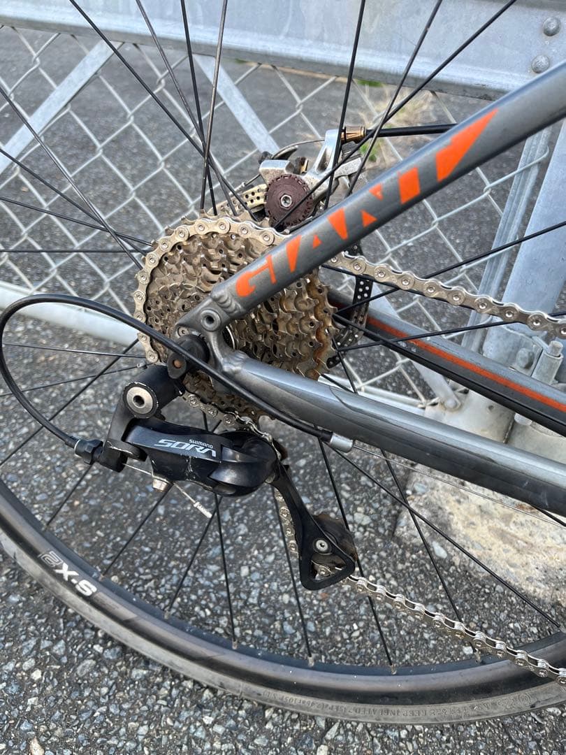 GIANT ANYROAD DISC SORA 3×9S