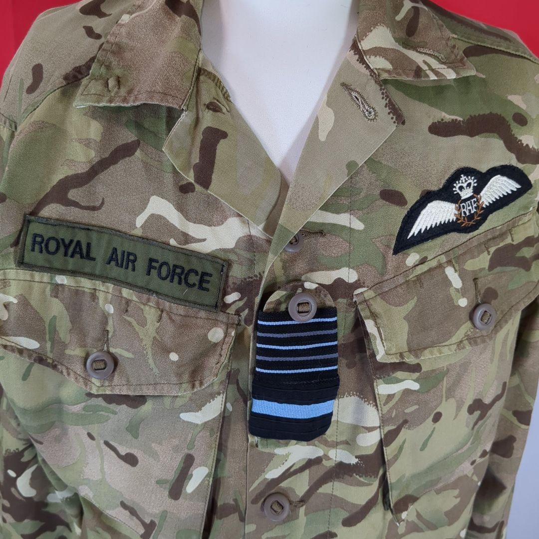 【実物美品】イギリス空軍 MTPジャケット & ベレー帽（フルパッチ）